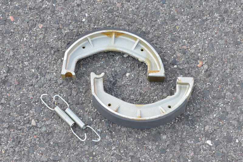 Drum Brake Pads Flat
